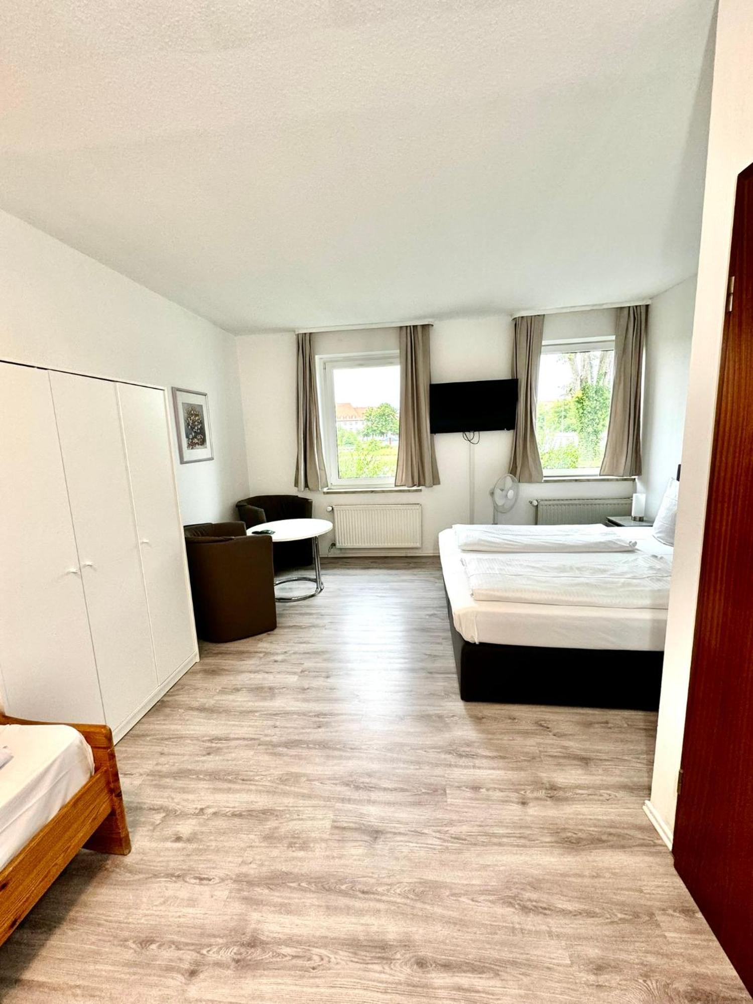 Hotel Zum Ruecking Northeim Εξωτερικό φωτογραφία