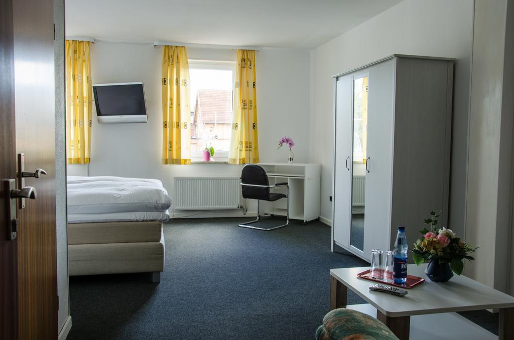 Hotel Zum Ruecking Northeim Εξωτερικό φωτογραφία